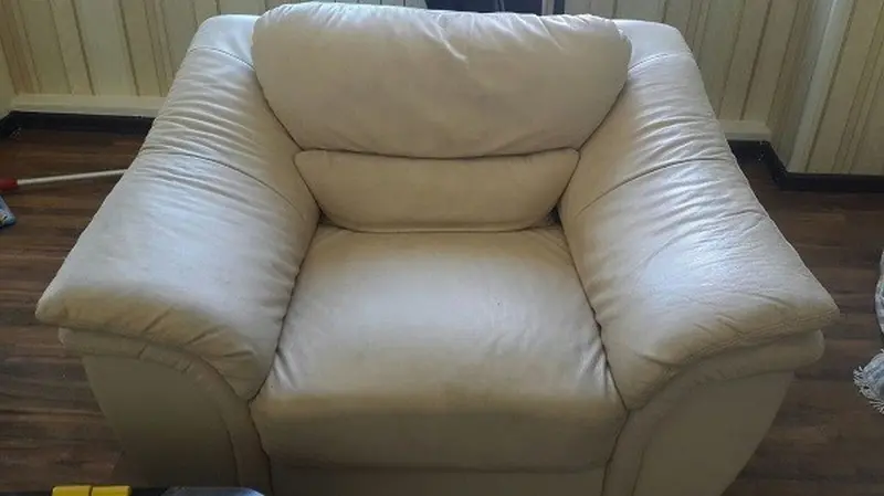 кожаный диван до чистки